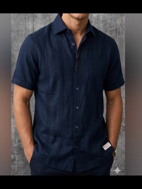 Men's Linen Blend Short Sleeve  Navy Dress Shirt with Pintuck Detail. Size M